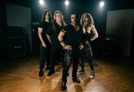 SARATOGA pisa el acelerador a fondo: Charlie Parra se consagra en la arrolladora «A Toda Velocidad»