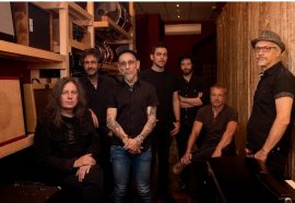 Fito & Fitipaldis bajan los vatios: la banda anuncia gira de teatros y auditorios para 2026